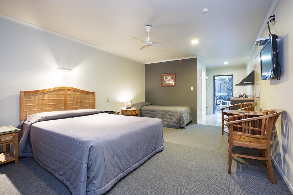 Beach House Motel Papamoa Habitación foto